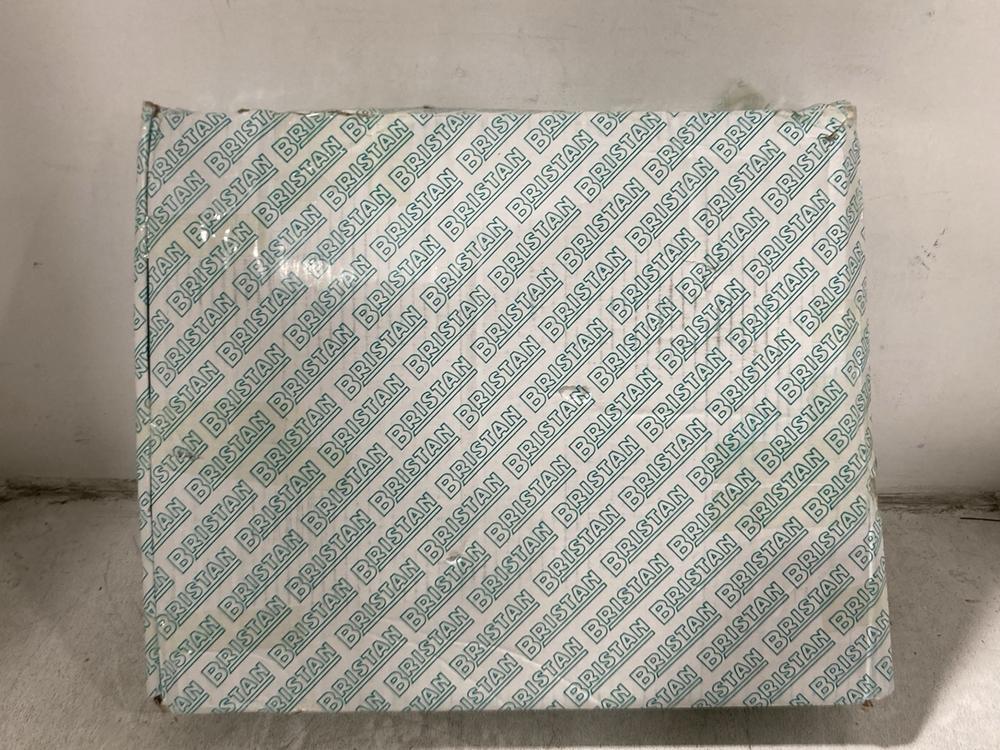 Lot 220  
            Chesterfield SR45 - Parcel Delivery Only 

                
BRISTAN ARTISAN MONOBLOC SINK (LOCATION: G7)