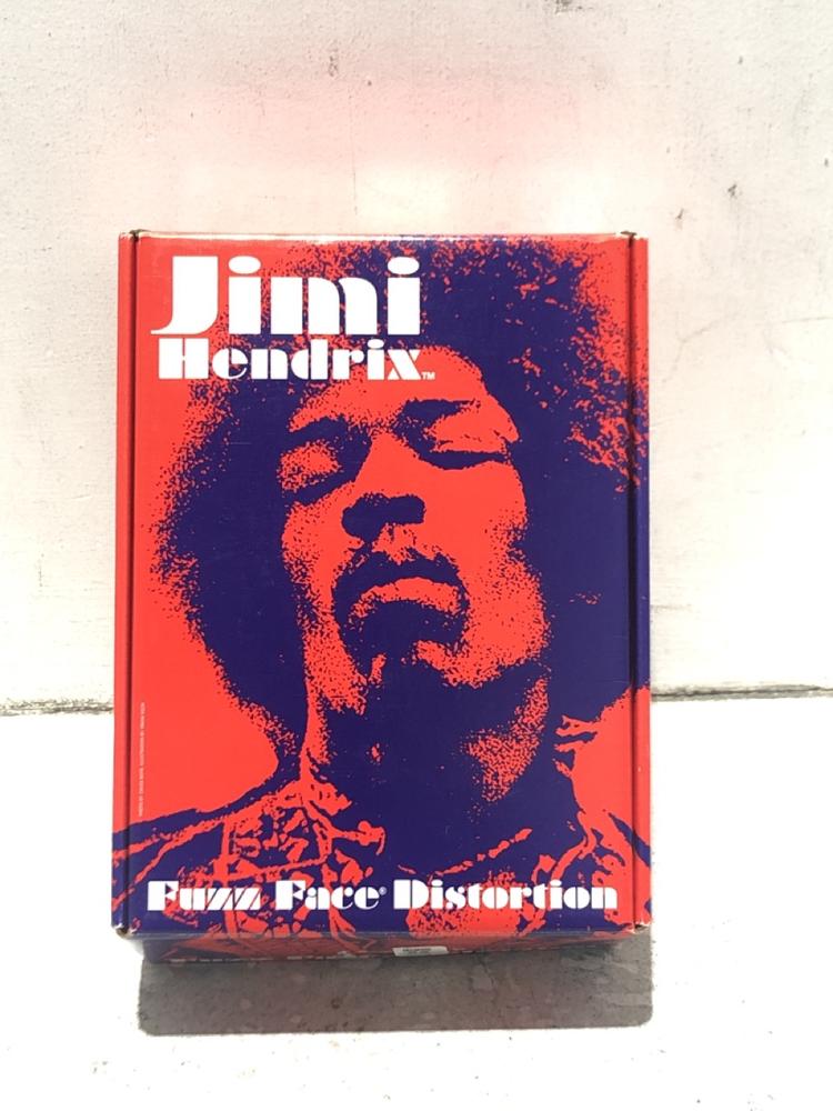 Lot 22  
            Chesterfield SR45 - Parcel Delivery Only 

                
JIMI HENDRIX FUZZ FACE DISTORTION ORIGINAL RRP £199 (LOCATION: L14)