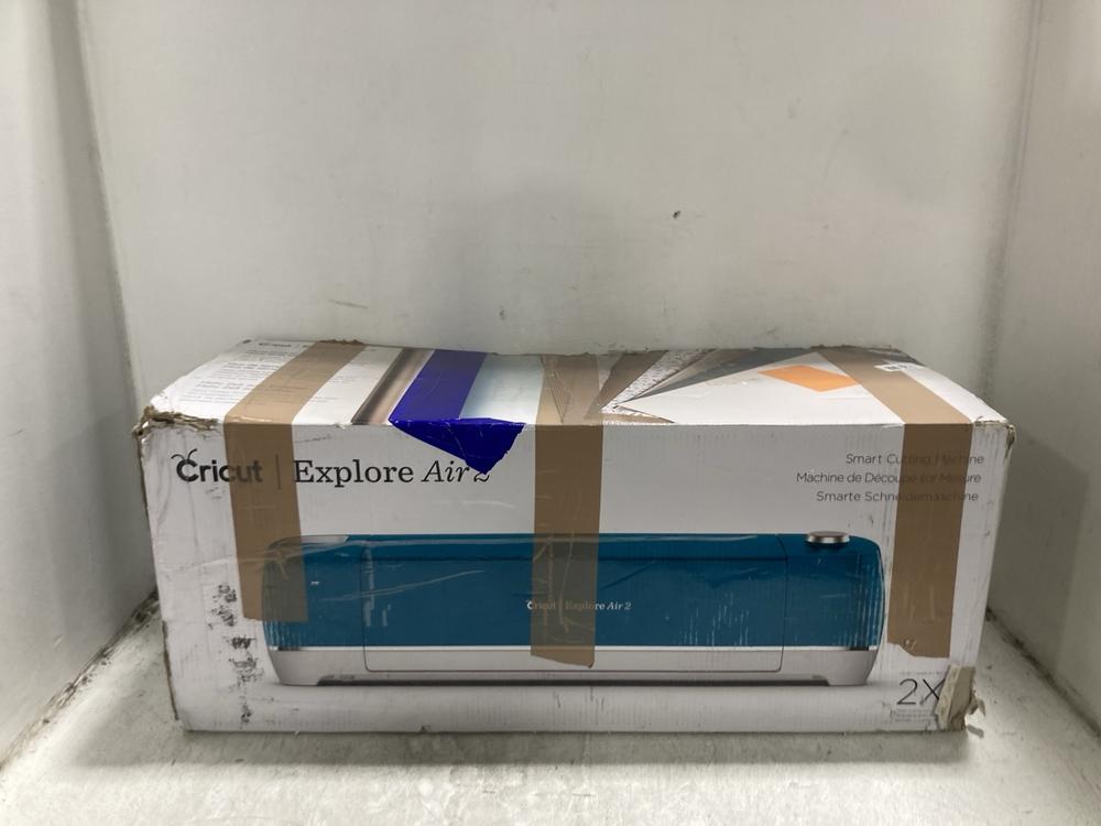 Lot 249  
            Chesterfield SR45 - Parcel Delivery Only 

                
CRICUT EXPLORE AIR 2 SMART CUTTING MACHINE (LOCATION: G8)