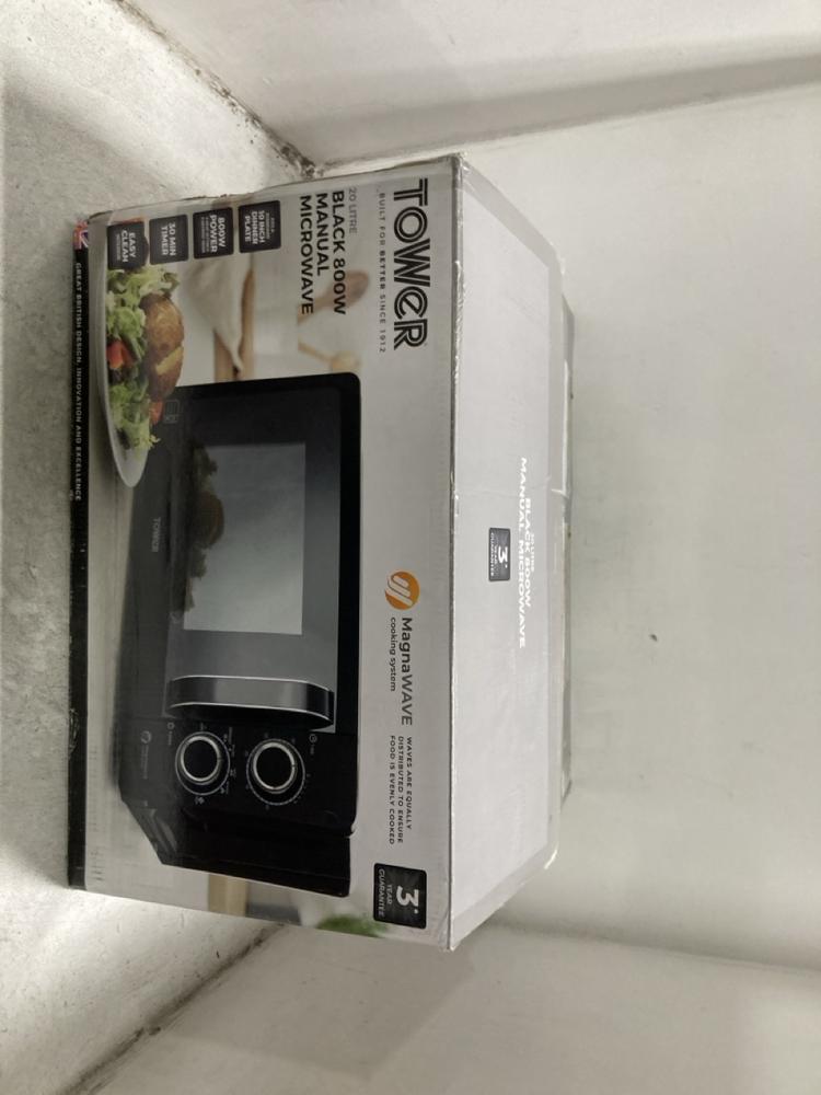 Lot 254  
            Chesterfield SR45 - Parcel Delivery Only 

                
TOWER BLACK 800W MANUAL MICROWAVE (LOCATION: G8)