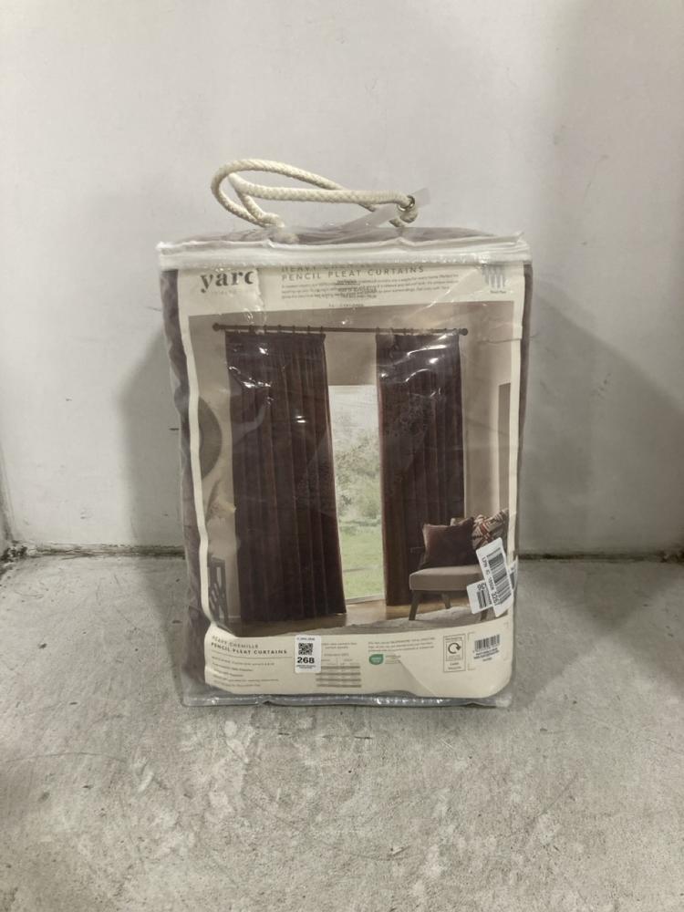 Lot 268  
            Chesterfield SR45 - Parcel Delivery Only 

                
YARD RELAXED LIVING HEAVY CHENILLE PENCIL PLEAT CURTAINS 229CM X 229CM H (LOCATIO...