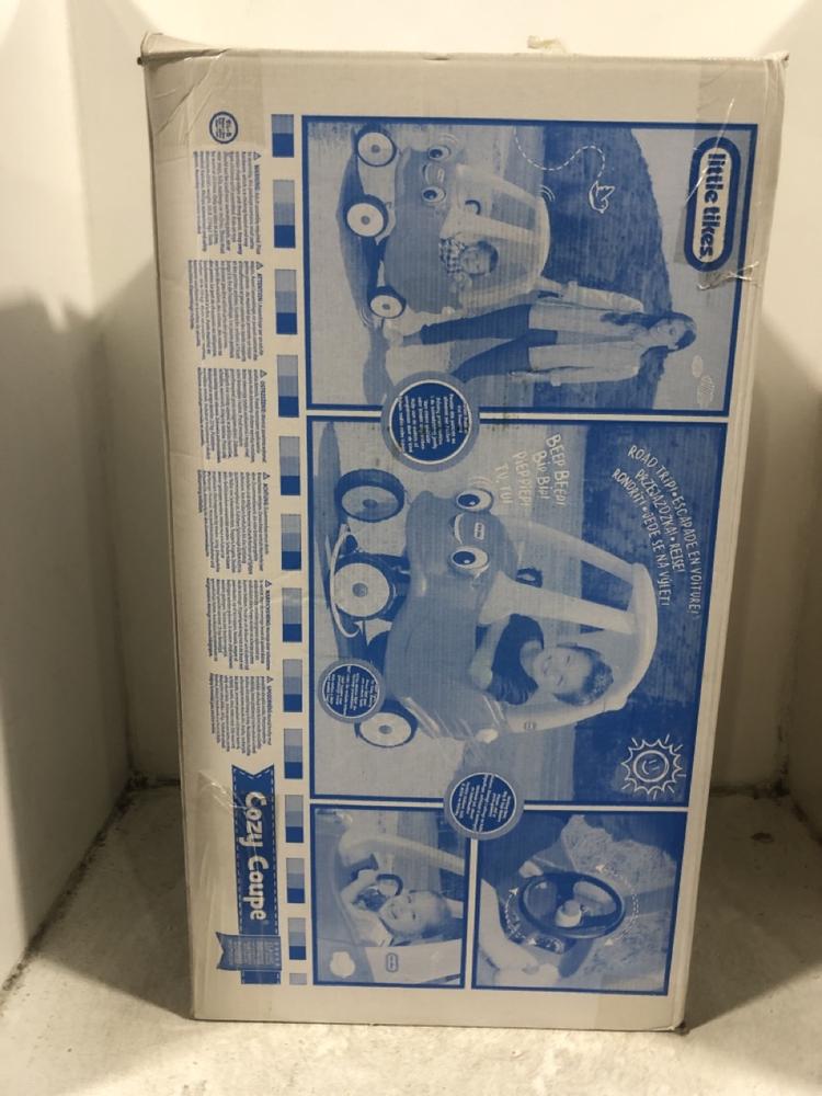 Lot 348  
            Chesterfield SR45 - Parcel Delivery Only 

                
LITTLE TIKES COSY COUPE CAR (LOCATION: H2)