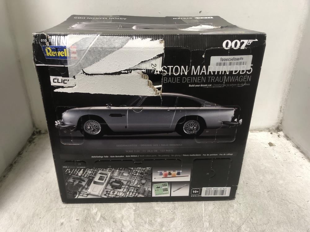 Lot 355  
            Chesterfield SR45 - Parcel Delivery Only 

                
REVELL 007 ASTON MARTIN DB5 ADVENT CALENDAR (LOCATION: H3)