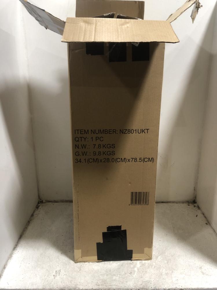 Lot 407  
            Chesterfield SR45 - Parcel Delivery Only 

                
SHARK NZ801UKT ANTI HAIR WRAP PET VACUUM CLEANER ORIGINAL RRP £299 (LOCATION: H4)