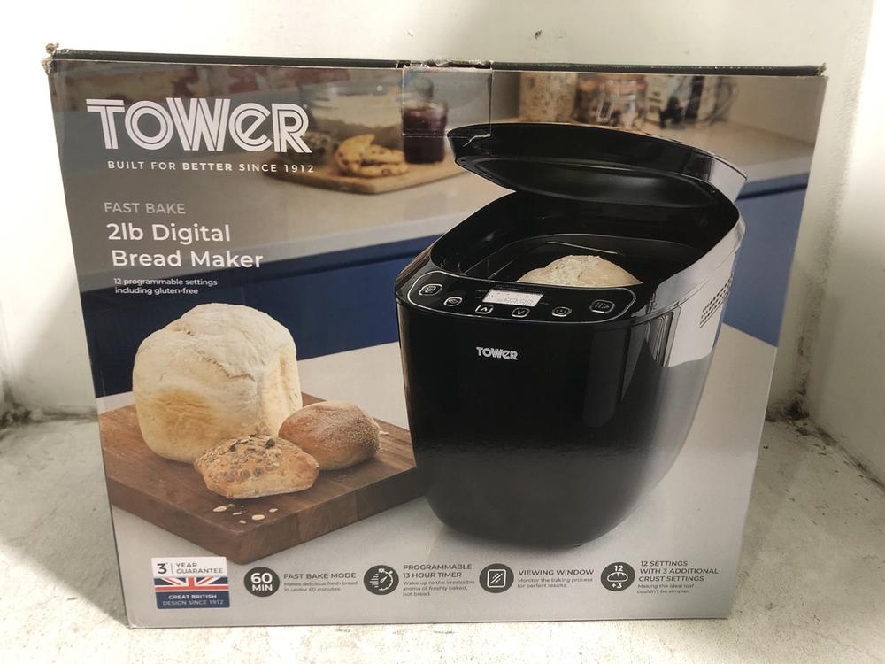 Lot 411  
            Chesterfield SR45 - Parcel Delivery Only 

                
TOWER 21B DIGITAL BREAD MAKER (LOCATION: H5)