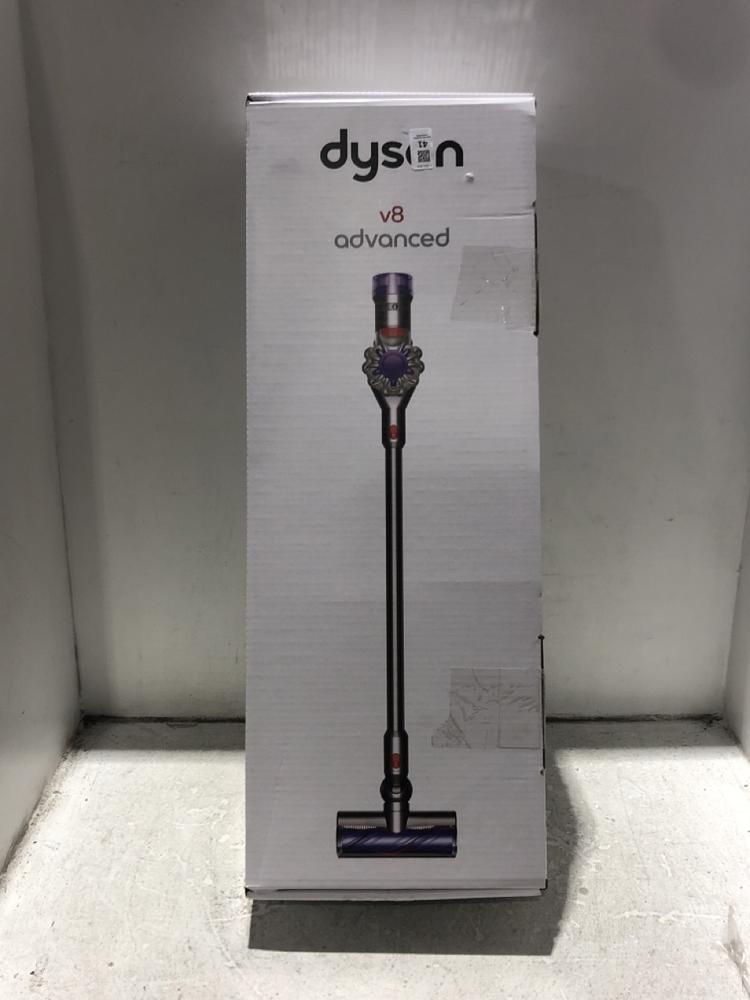 Lot 41  
            Chesterfield SR45 - Parcel Delivery Only 

                
DYSON V8 ADVANCED CORDLESS VACUUM CLEANER ORIGINAL RRP £329 (LOCATION: L15)