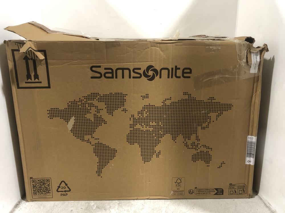 Lot 430  
            Chesterfield SR45 - Parcel Delivery Only 

                
SAMSONITE S'CURE SPINNER IN APRICOT ORIGINAL RRP £158 (LOCATION: H5)