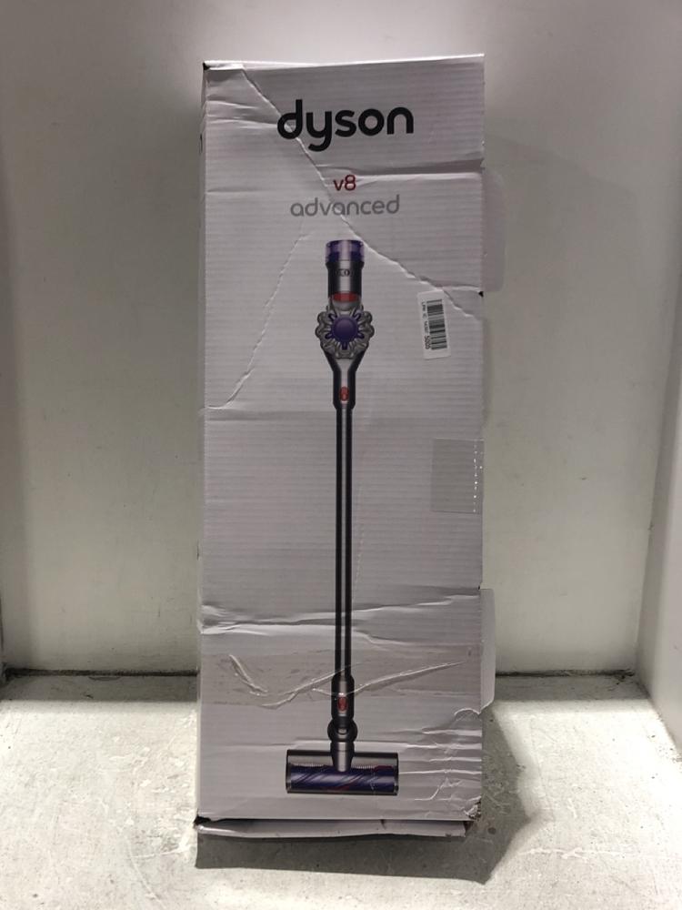 Lot 45  
            Chesterfield SR45 - Parcel Delivery Only 

                
DYSON V8 ADVANCED CORDLESS VACUUM CLEANER ORIGINAL RRP £329 (LOCATION: L15)