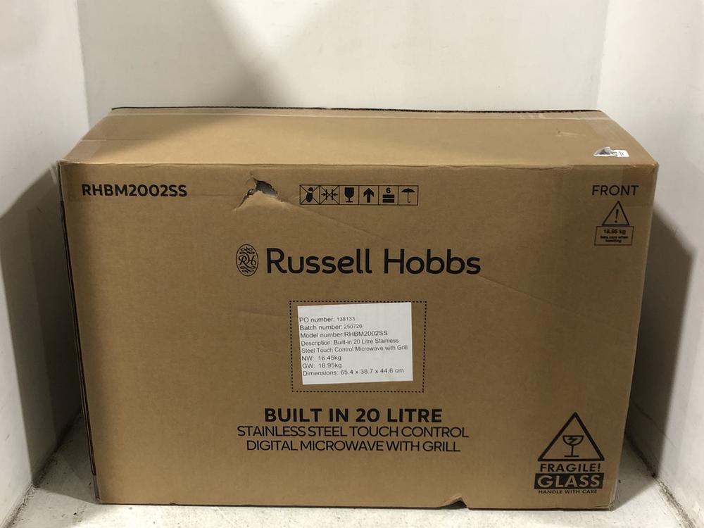 Lot 479  
            Chesterfield SR45 - Parcel Delivery Only 

                
RUSSELL HOBBS BUILT IN 20 LITRE STAINLESS STEEL TOUCH CONTROL DIGITAL MICROWAVE (...