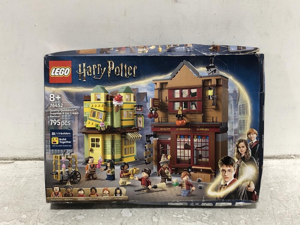 Lot 487  
            Chesterfield SR45 - Parcel Delivery Only 

                
LEGO HARRY POTTER QUALITY QUIDDITCH SUPPLIES & ICE CREAM PARLOUR (LOCATION: H8)