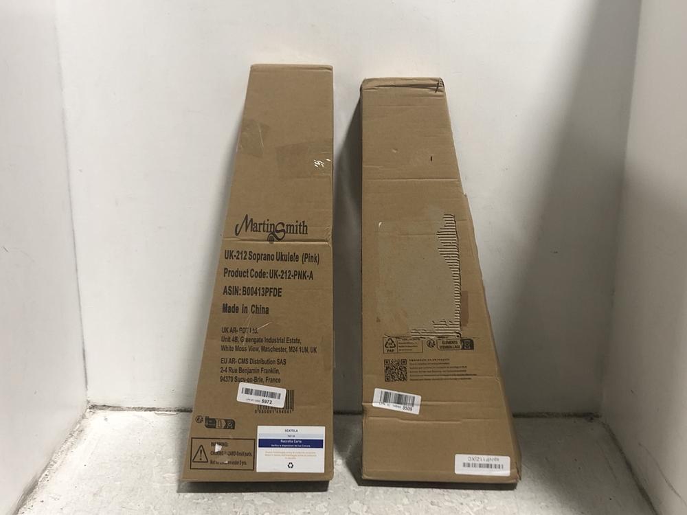 Lot 521  
            Chesterfield SR45 - Parcel Delivery Only 

                
WORLD RHYTHM UKULELE WR-302 TO INCLUDE MARTIN SMITH UKULELE UK-212-PNK-A (LOCATIO...