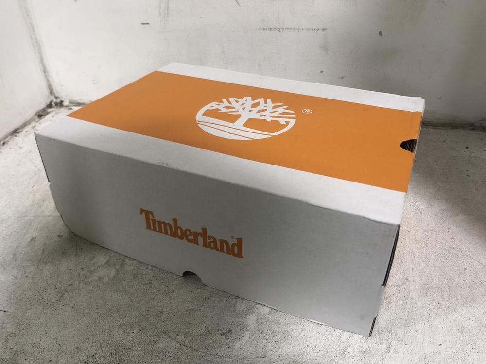 Lot 557  
            Chesterfield SR45 - Parcel Delivery Only 

                
TIMBERLAND ELMHURST MID CHELSEA BOOT SADDLE (LOCATION: I1)