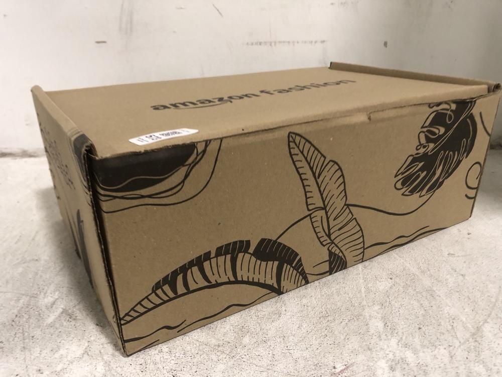 Lot 573  
            Chesterfield SR45 - Parcel Delivery Only 

                
TIMBERLANDS PRO STEEL TOE ANTI FATIGUE UK SIZE 7.5 (LOCATION: I1)