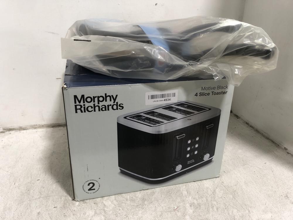 Lot 579  
            Chesterfield SR45 - Parcel Delivery Only 

                
TEFAL 20 & 28 CM 2 PIECE FRYING PAN SET TO INCLUDE MORPHY RICHARDS MOTIVE BLACK 4...