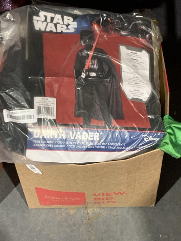 Lot 677  
            Chesterfield SR45 - Parcel Delivery Only 

                
BOX OF ASSORTED FANCY DRESS TO INCLUDE STAR WARS DARTH VADER 14-16 YEARS (LOCATIO...
