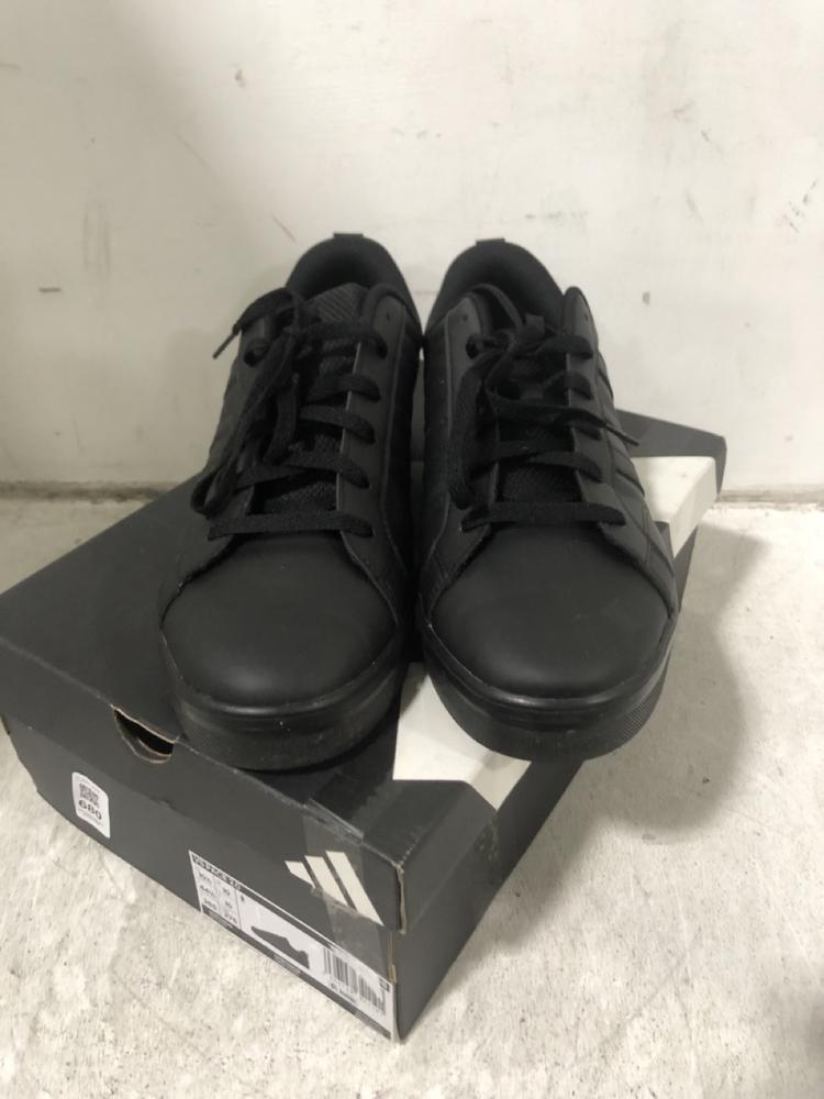 Lot 680  
            Chesterfield SR45 - Parcel Delivery Only 

                
ADIDAS VS PACE 2.0 UK SIZE 10 (LOCATION: I5)