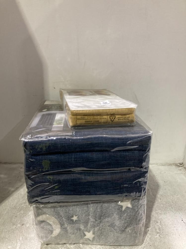 Lot 1009  
            Chesterfield SR44 - Parcel Delivery Only 

                
3 X ASSORTED ITEMS TO INCLUDE SLEEPDOWN PAIR OF TEDDY FLEECE CURTAINS (LOCATION: J3)