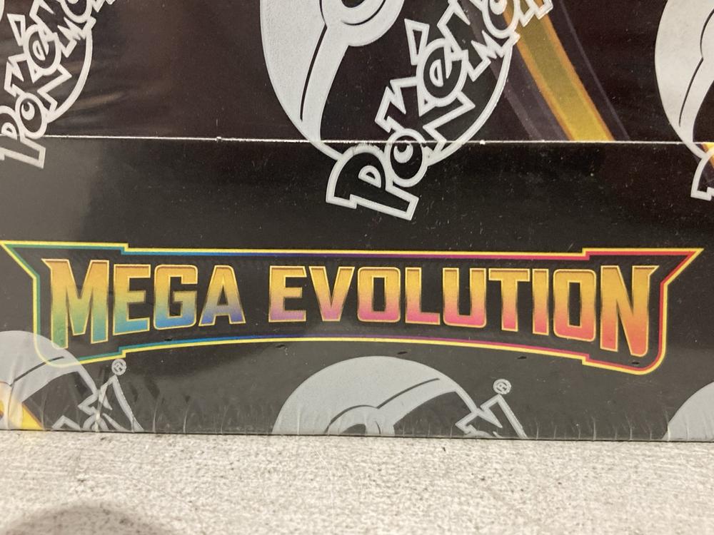 Lot 1016  
            Chesterfield SR44 - Parcel Delivery Only 

                
POKEMON MEGA EVOLUTION TRADING CARD GAME - ORIGINAL RRP £155 (LOCATION: J4) - Image 4