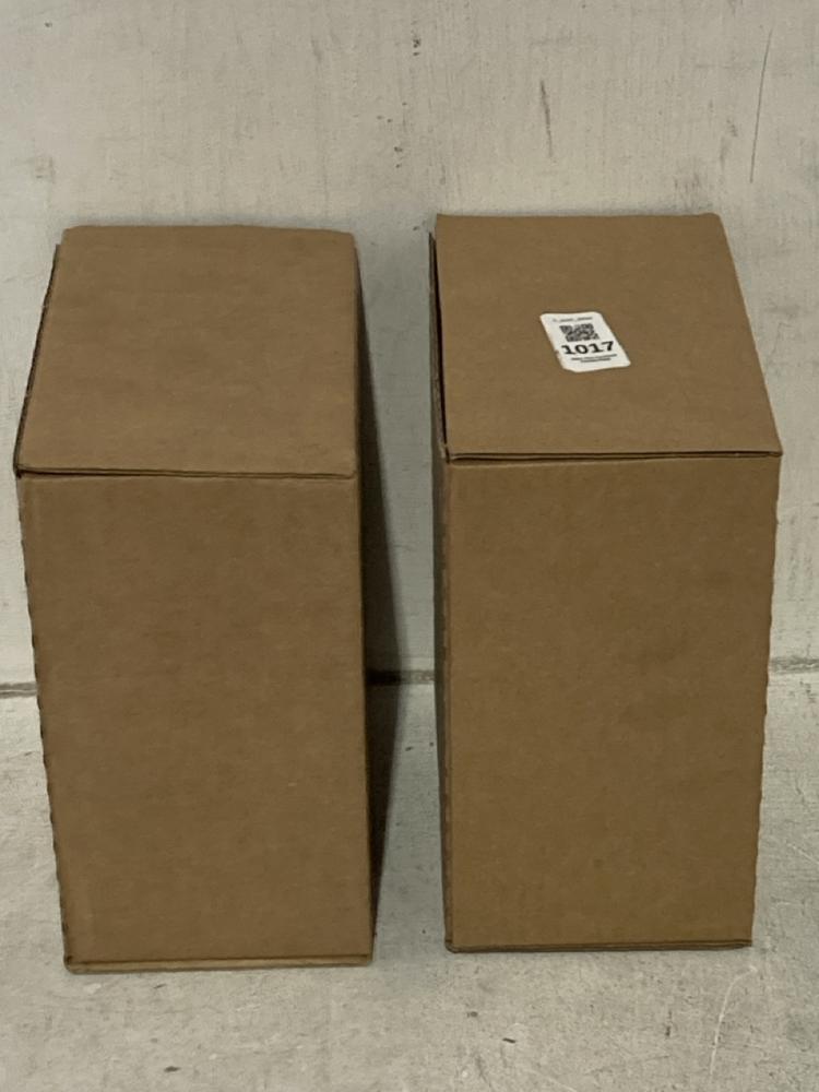 Lot 1017  
            Chesterfield SR44 - Parcel Delivery Only 

                
12 X SOSU DRIPPING GOLD PRE-TAN BODY SCRUB 150ML - TOTAL LOT ORIGINAL RRP £144 (L...