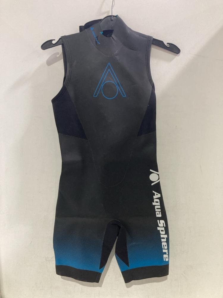 Lot 1027  
            Chesterfield SR44 - Parcel Delivery Only 

                
4 X ASSORTED WETSUITS TO INCLUDE AQUA SKIN SHORTY V3 WETSUIT IN BLACK SIZE SMALL ... - Image 3