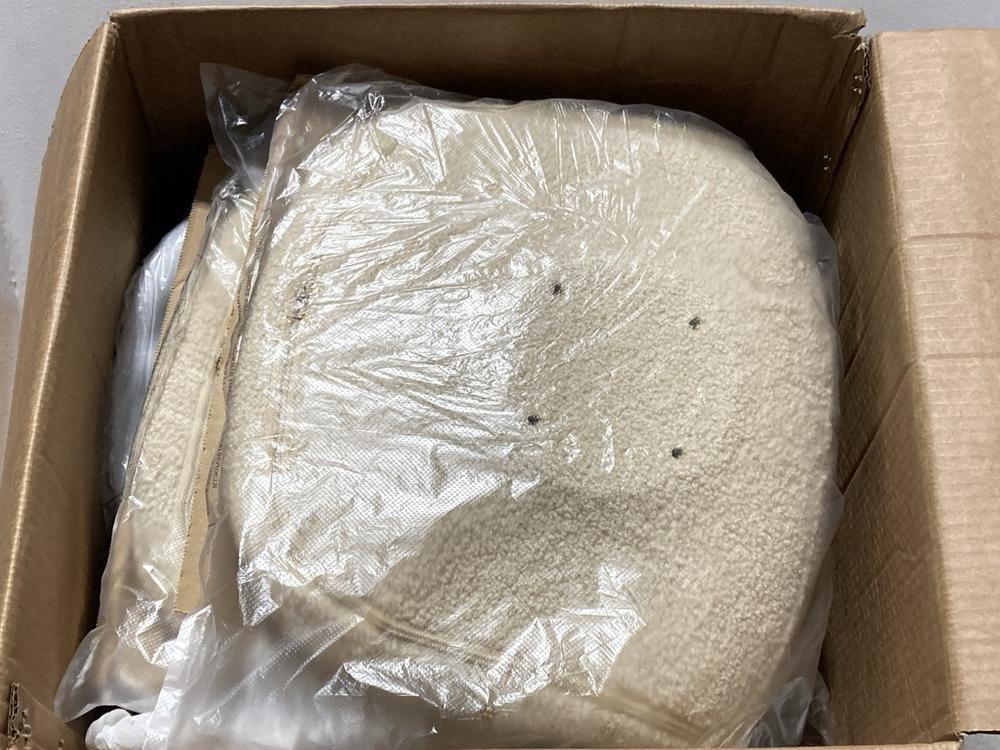 Lot 142  
            Chesterfield SR44 - Parcel Delivery Only 

                
2 X BELIANI BAR STOOL IN BEIGE - 43220 (LOCATION: L11)