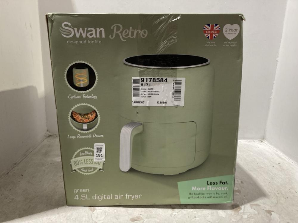 Lot 191  
            Chesterfield SR44 - Parcel Delivery Only 

                
SWAN RETRO 4.5L DIGITAL AIR FRYER IN GREEN (LOCATION: L14)