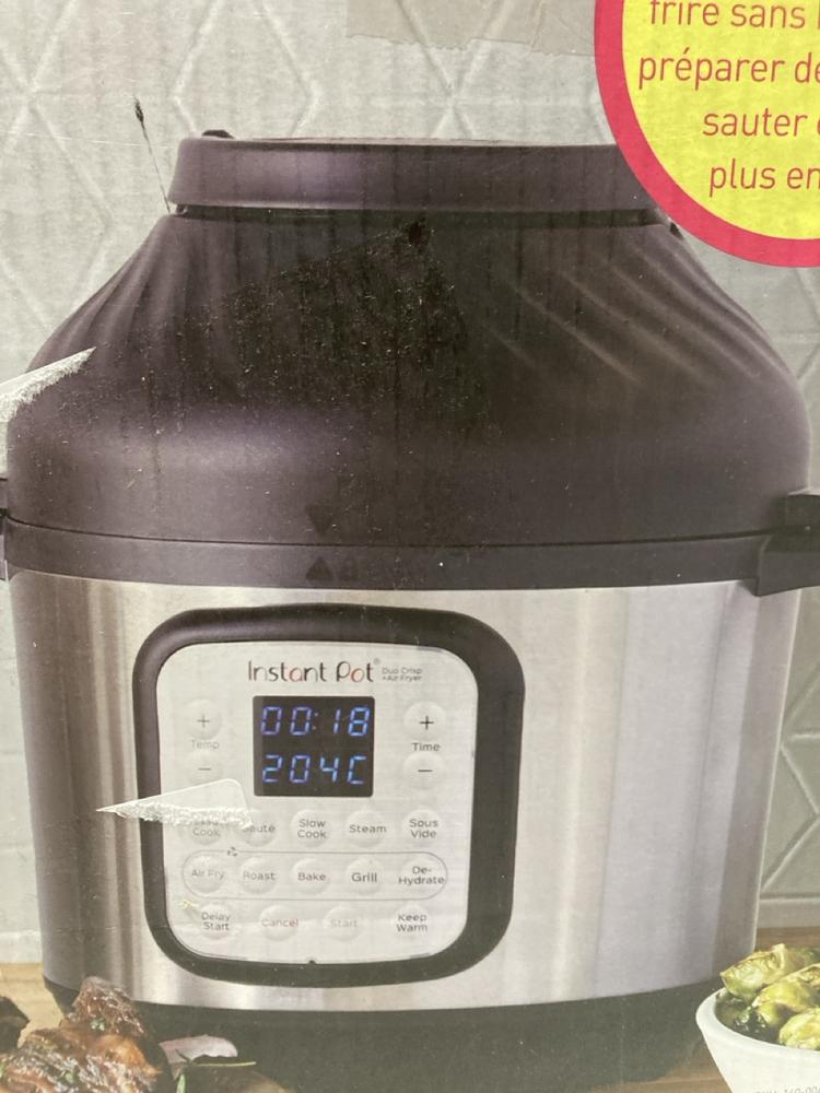 Lot 192  
            Chesterfield SR44 - Parcel Delivery Only 

                
INSTANT POT DUO CRISP + AIR FRYER 5.7L - ORIGINAL RRP £142 (LOCATION: L14) - Image 3