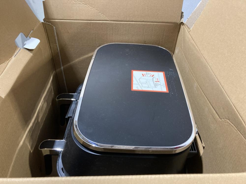 Lot 193  
            Chesterfield SR44 - Parcel Delivery Only 

                
NINJA FOODI DUAL ZONE 7.6L AIR FRYER - ORIGINAL RRP £135 (LOCATION: L14) - Image 2