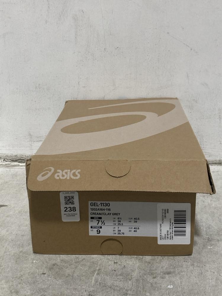 Lot 238  
            Chesterfield SR44 - Parcel Delivery Only 

                
ASICS GEL-1130 SHOES IN CLAY GREY SIZE 6.5 (LOCATION: G2)