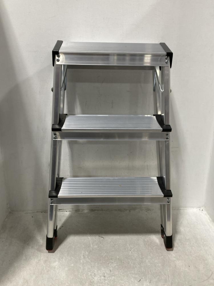 Lot 280  
            Chesterfield SR44 - Parcel Delivery Only 

                
GLT23K ALUMINIUM FOLDING LADDER (LOCATION: G3)