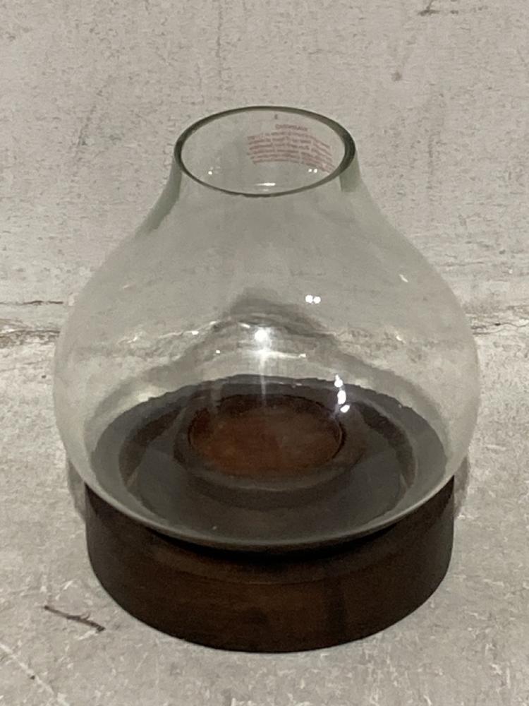 Lot 29  
            Chesterfield SR44 - Parcel Delivery Only 

                
4 X ASSORTED NKUKU ITEMS TO INCLUDE NGOLO GIANT BAUBLE - AGED SMOKE (LOCATION: L6)