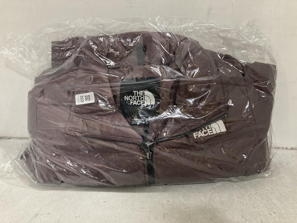 Lot 322  
            Chesterfield SR44 - Parcel Delivery Only 

                
THE NORTH FACE WOMEN'S JACKET IN TAWNY QUARTZ SIZE M (LOCATION: G4)