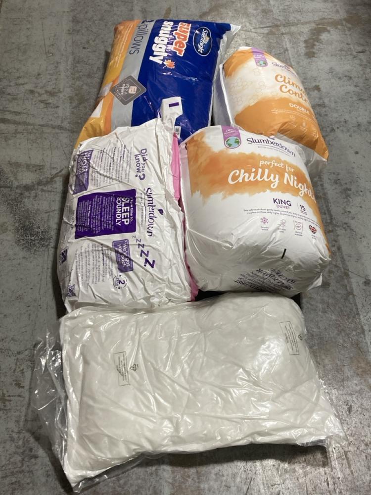 Lot 342  
            Chesterfield SR44 - Parcel Delivery Only 

                
5 X ASSORTED BEDDING ITEMS TO INCLUDE SLUMBERDOWN DOUBLE DUVET 10.5 TOG (LOCATION...