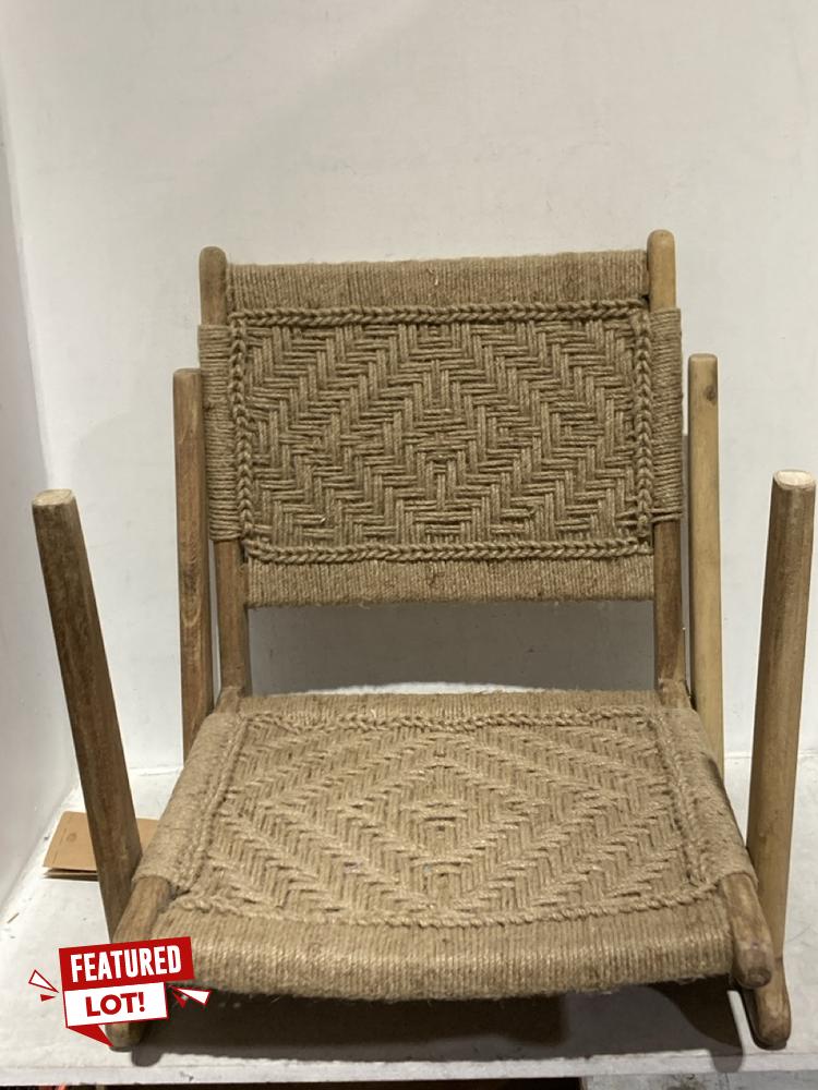 Lot 34  
            Chesterfield SR44 - Parcel Delivery Only 

                
NKUKU VINAY WOVEN ARMLESS DINING CHAIR - NATURAL - ITEM NO. VC0601 - ORIGINAL RRP...