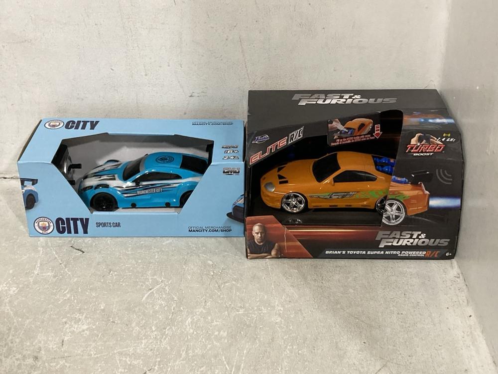 Lot 376  
            Chesterfield SR44 - Parcel Delivery Only 

                
9 X ASSORTED KIDS TOYS TO INCLUDE UNICORN SMARTBOARD DART BOARD (LOCATION: G7)