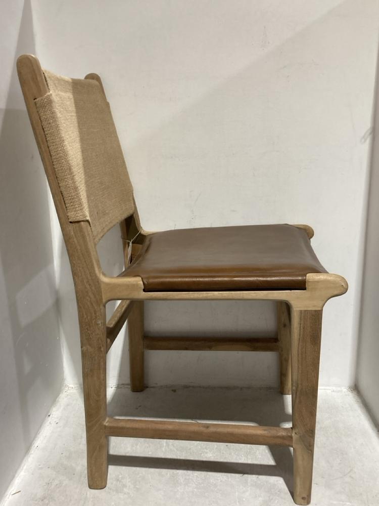 Lot 37  
            Chesterfield SR44 - Parcel Delivery Only 

                
NKUKU NAYAN LEATHER & JUTE DINING CHAIR - TAN - ONE SIZE - ITEM NO. LC1901 - ORIG...