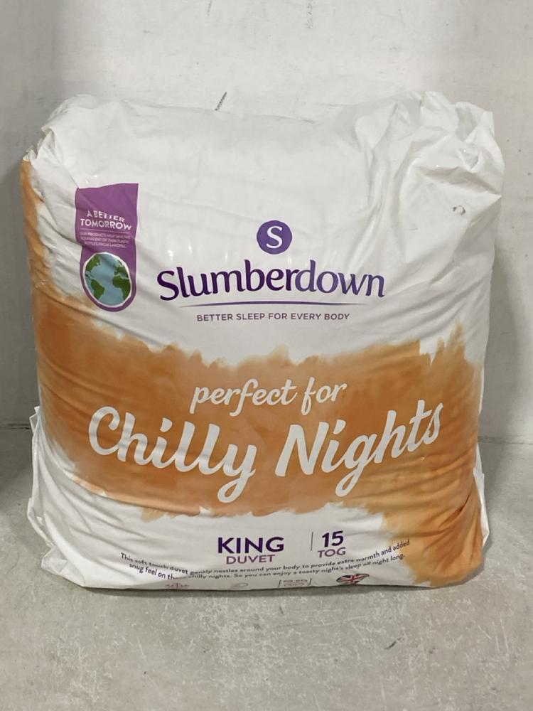 Lot 391  
            Chesterfield SR44 - Parcel Delivery Only 

                
3 X ASSORTED BEDDING ITEMS TO INCLUDE SLUMBERDOWN COSY NIGHT 2 SUPPORT PILLOWS (L...