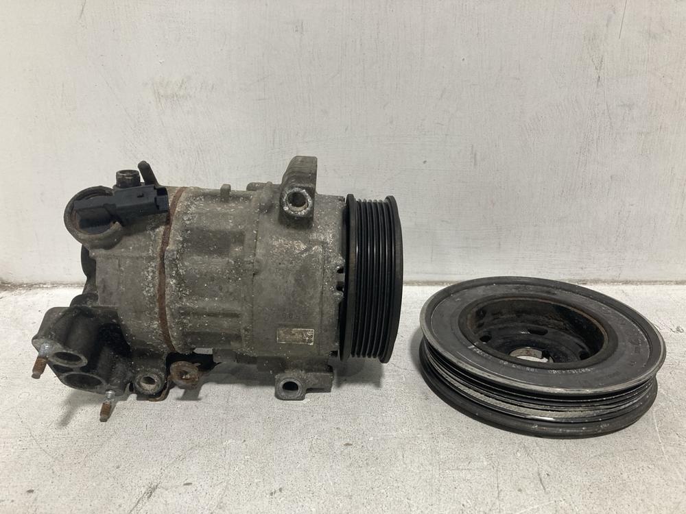 Lot 410  
            Chesterfield SR44 - Parcel Delivery Only 

                
PEUGEOT CAR COMPRESSOR (LOCATION: G8)