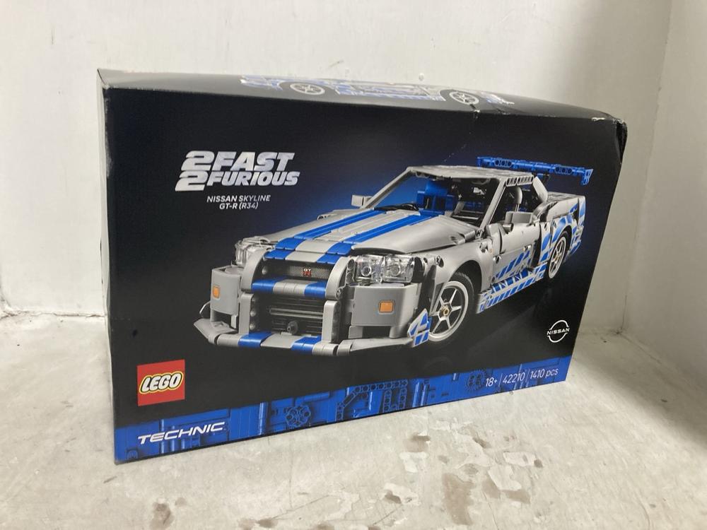 Lot 432  
            Chesterfield SR44 - Parcel Delivery Only 

                
LEGO FAST AND FURIOUS NISSAN SKYLINE GTR (LOCATION: H1)