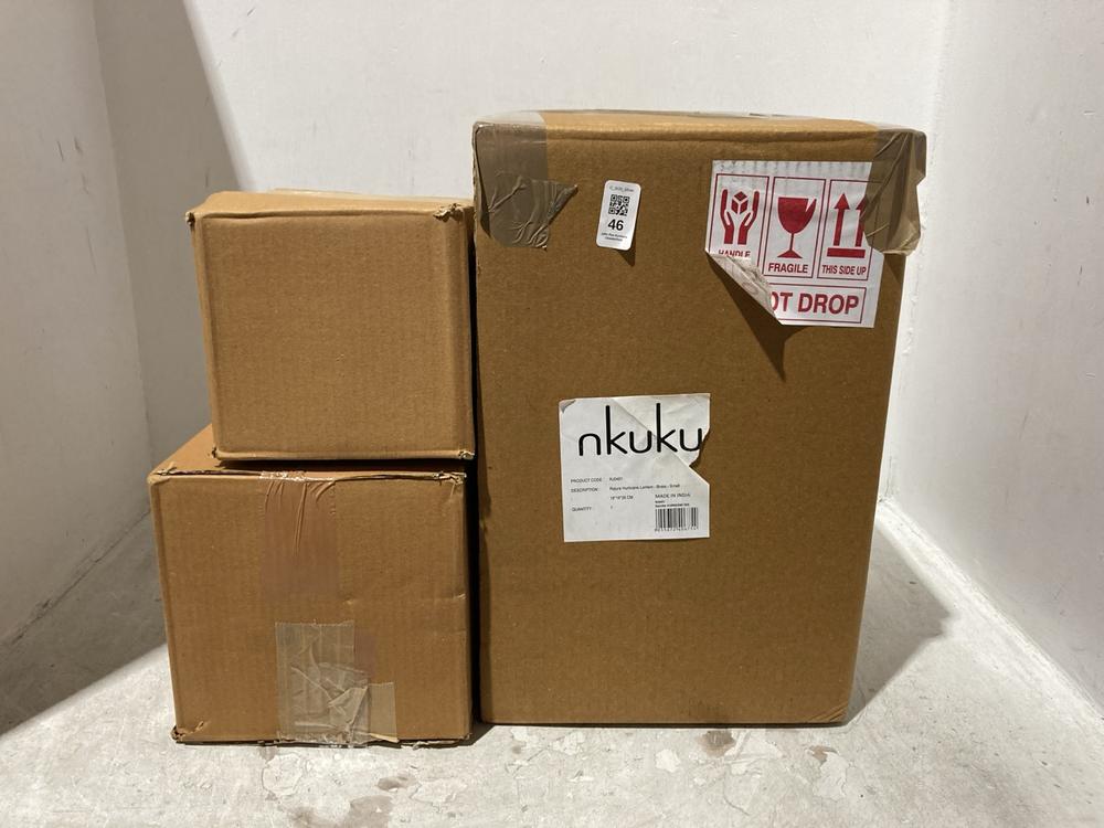 Lot 46  
            Chesterfield SR44 - Parcel Delivery Only 

                
3 X ASSORTED NKUKU ITEMS TO INCLUDE NKUKU RAJURA HURRICANE LANTERN - BRASS - SMAL...