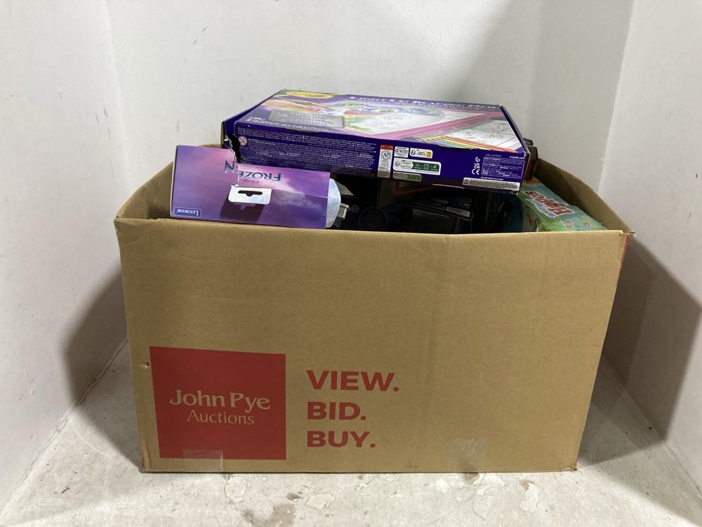 Lot 502  
            Chesterfield SR44 - Parcel Delivery Only 

                
BOX OF ASSORTED KIDS TOYS TO INCLUDE CRAYOLA LIGHT UP TRACING PAD (LOCATION: H1)