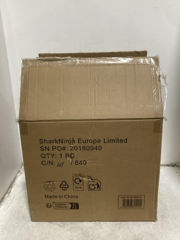 Lot 657  
            Chesterfield SR44 - Parcel Delivery Only 

                
TEFAL EASY FRY DUAL ZONE DIGITAL AIR FRYER 8.3L (LOCATION: H6)