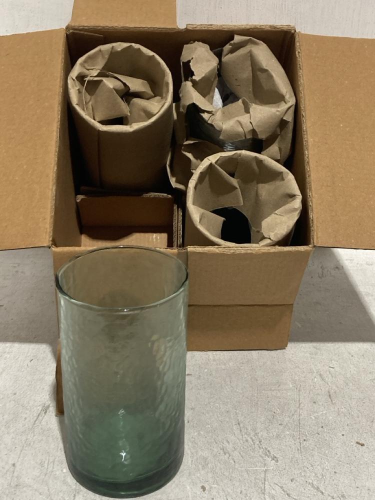 Lot 90  
            Chesterfield SR44 - Parcel Delivery Only 

                
BOX OF ASSORTED NKUKU ITEMS TO INCLUDE KANCHA BAUBLES KB6701 (LOCATION: L9)