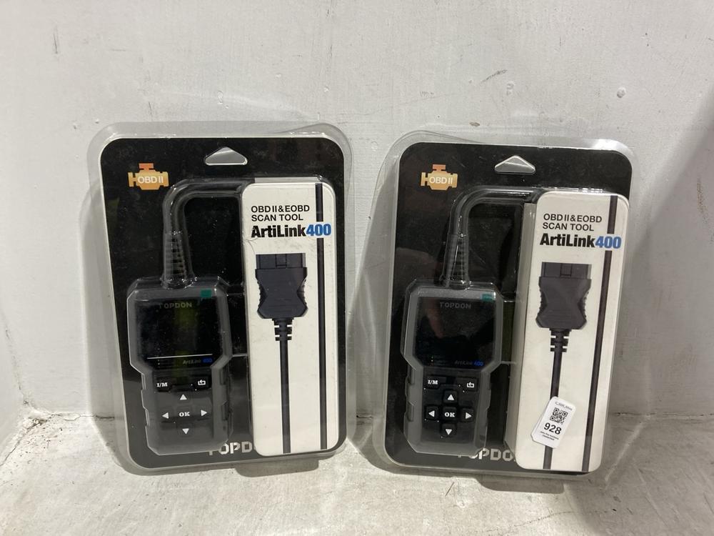 Lot 928  
            Chesterfield SR44 - Parcel Delivery Only 

                
2 X TOPDON OBD II & EOBD SCAN TOOL - ARTILINK 400 (LOCATION: J1)