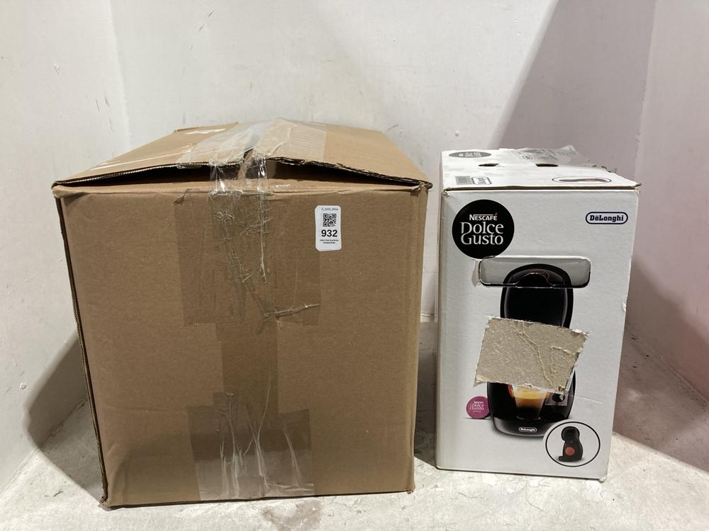 Lot 932  
            Chesterfield SR44 - Parcel Delivery Only 

                
NESCAFE PICCOLO XS MANUAL COFFEE MACHINE IN BLACK TO INCLUDE LOR BARISTA COFFEE M...