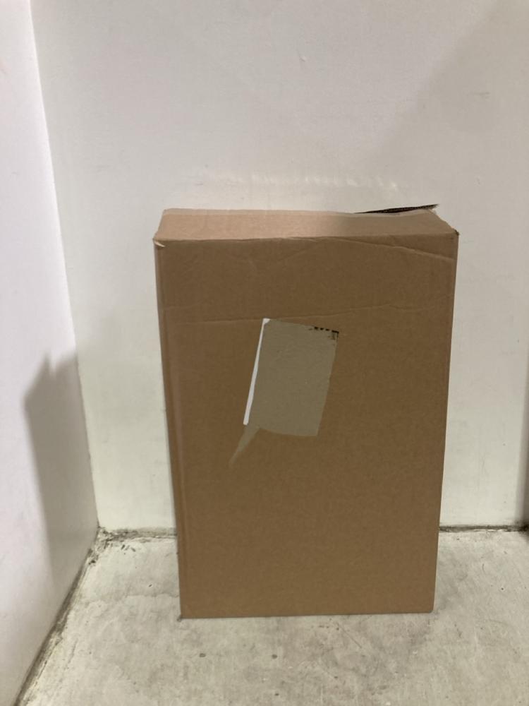 Lot 977  
            Chesterfield SR44 - Parcel Delivery Only 

                
AEROLITE FABRIC SPINNER SMALL SUITCASE IN BLACK ( (LOCATION: J2)