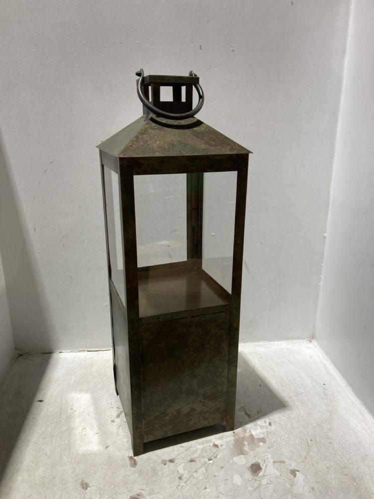 Lot 97  
            Chesterfield SR44 - Parcel Delivery Only 

                
NKUKU ASHARU LANTERN - ANTIQUE PATINA - SMALL - ITEM NO. AL4302 - ORIGINAL RRP £1...