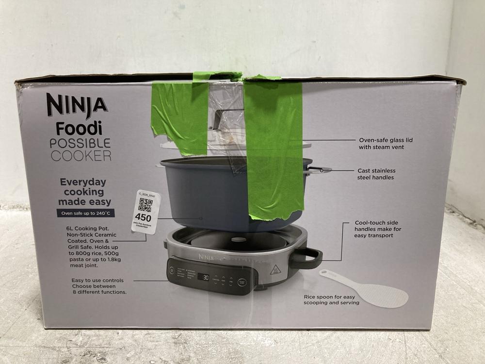 Lot 450  
            Chesterfield SR47 - Parcel Delivery Only 

                
NINJA FOODI POSSIBLE COOKER ORIGINAL RRP £149 (LOCATION: F9)