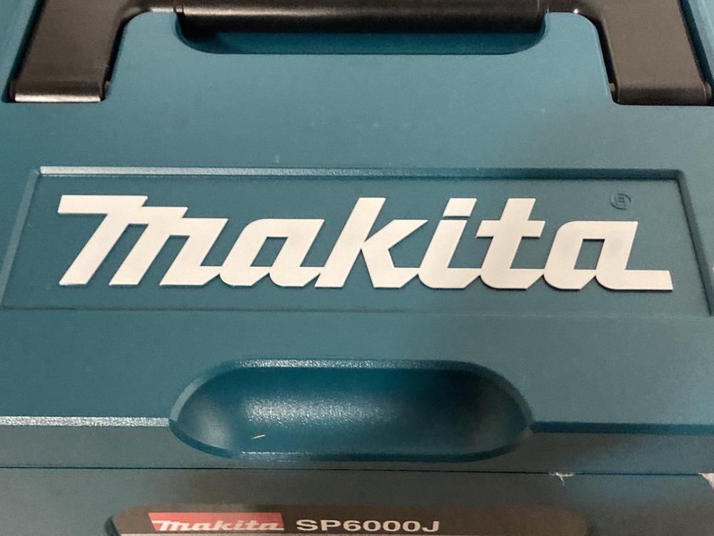 Lot 511  
            Chesterfield SR47 - Parcel Delivery Only 

                
MAKITA 165MM PLUNGE SAW - MODEL NO. SP6000J - ORIGINAL RRP £390 (LOCATION: G1)