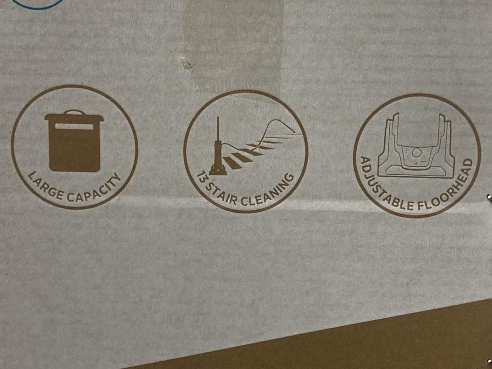 Lot 526  
            Chesterfield SR47 - Parcel Delivery Only 

                
HOOVER BREEZE EVO PETS UPRIGHT VACUUM CLEANER (LOCATION: G2)